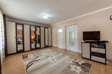 Casa spatioasa P+1E Budeasa -Valea Marului Arges