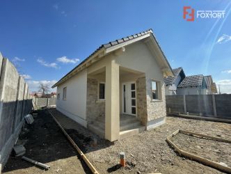 Casa stil modern, Sânmihaiu Român - ID V3104