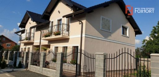 Casa tip duplex 3 camere de vanzare - ID V364