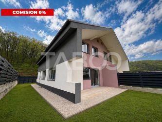 Casa tip duplex 4 camere si curte de vanzare in Tauti comision 0%