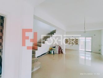 Casa tip duplex cu 4 camere de vanzare, 96 mp utili, in Giroc - ID V35