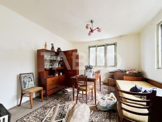 Casa tip duplex cu teren in cartierul Gruia