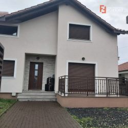 Casa tip duplex foarte spatioasa,  - V1159
