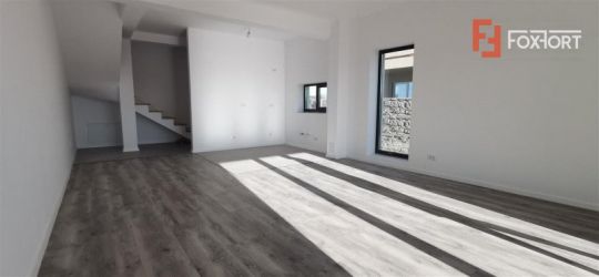 Casa tip Duplex in Ghiroda.Comision 0% - ID V484