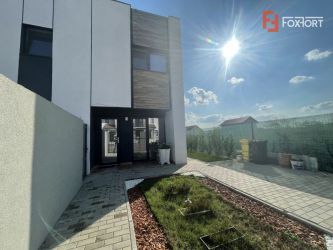 Casuta micuta, dar bogata- 3 camere complet utilata si mobilata - V233