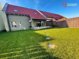 Casuta spatioasa pentru o familie numeroasa, Dumbravita la padure - V2