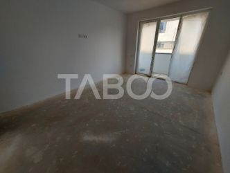 COMISION 0- Apartament de vanzare decomandat 2 camere 71 mpu balcon