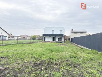 COMISION 0% Casa cu 4 camere si teren 1125 mp in Sacalaz 