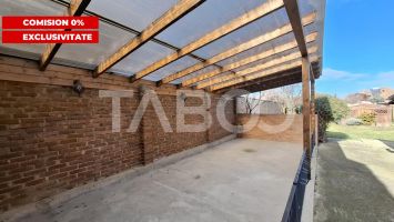 COMISION 0% Casa individuala de vanzare cu gradina acces auto si garaj
