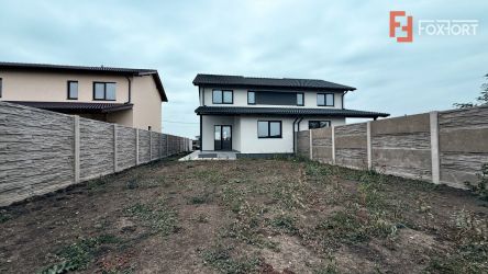 COMISION 0% Duplex cu 4 camere de vanzare si teren de 270 mp - zona Sa