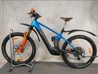 Cube Stereo Hybrid 160 HPC Actionteam750 27.5