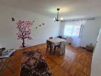 Dacia - Apartament cu 2 camere Decomandate