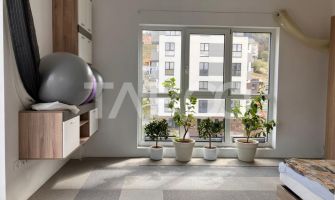 De inchiriat apartament cu 2 camere si parcare in Floresti