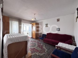 De vanzare apartamen 2 camere decomandate orientate sudic Intre Lacuri