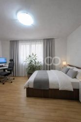 De vanzare apartament 3 camere Buna Ziua zona retrasa