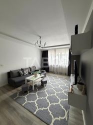 De vanzare apartament 3 camere decomandate cartier Intre Lacuri