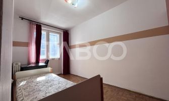 De vanzare apartament 3 camere decomandate Piata Abator Orientare sud