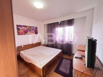 De vanzare apartament 3 camere decomandate Zorilor cu garaj sub bloc