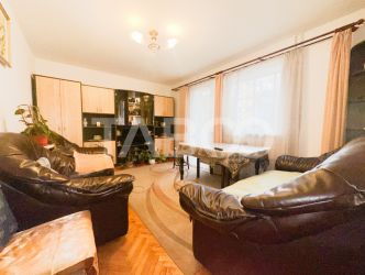 De vanzare apartament 4 camere decomandate cartierul Manastur etaj 1