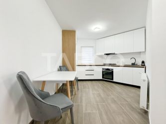 De vanzare apartament cu 2 camere decomandate la cheie zona Ion Mester