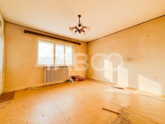 De vanzare apartament cu 2 camere decomandate si panorama