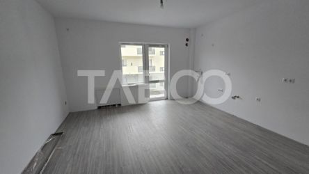 De vanzare - apartament cu 3 camere decomandate parcare Doamna Stanca
