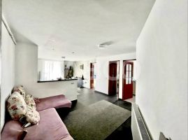 De vanzare apartament cu 3 camere in vila cartierul in Gheorgheni