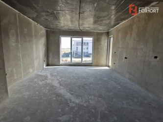 De vanzare apartament cu 4 camere, Dumbravita - V3080