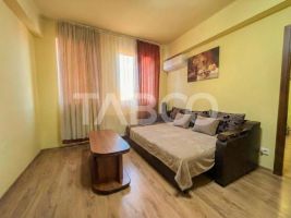 De vanzare apartament semicentral 2 camere strada Horea 