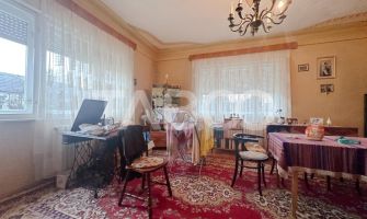 De vanzare casa in cartierul Grigorescu in zona 14 Iulie teren 1040mp