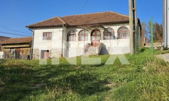 De vânzare – Casă în Curtea de Argeș, cartier Șipot