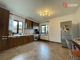 De vanzare-casa individuala cu garaj-Dumbravita - V2356