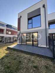 De vanzare casa tip duplex calitate premium Manastur zona Campului