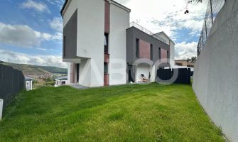 De vanzare duplex 200 mp utili si teren liber 180 mp Floresti