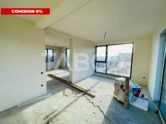 De vanzare duplex cu 2 garaje Comision 0% in cartierul Dambul Rotund