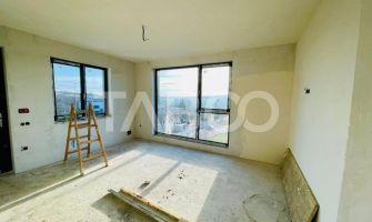 De vanzare duplex cu 2 garaje in cartierul Dambul Rotund