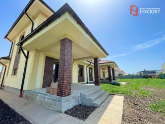 De vanzare duplex finalizat exterior, interior la gri, Dumbravita - V2