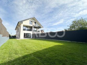 De vanzare duplex semifinisat cartierul Europa