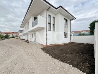 De vanzare unitate de duplex semifinisat zona Muzeul Apei Floresti