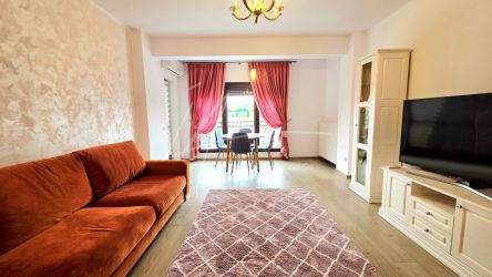 Decomandat, cu 3 camere si 2 bai, 13 Septembrie – Marriott