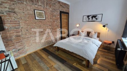 Doua garsoniere de vanzare pentru regim hotelier zona Orasului De jos