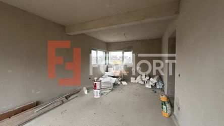 Duplex 3 camere, 96 mp, in Mosnita Noua