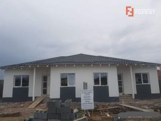 Duplex 3 camere de vanzare Mosnita Veche - ID V410