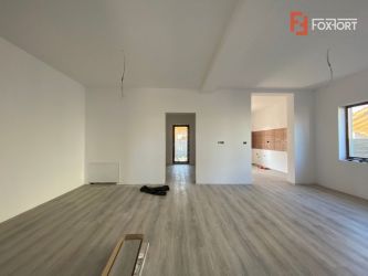 Duplex 3 camere Mosnita cu Toate Utilitatile