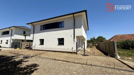 Duplex 3 camere, perete dublu Sanandrei - ID V5694