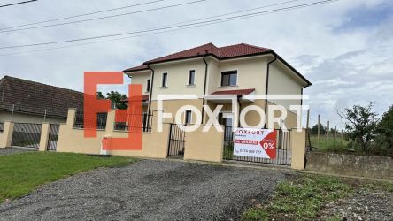 Duplex 3 camere si teren generos - localitatea Cornesti