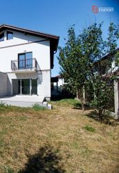 Duplex 4 camere 140 mp utili, toate utilitatile, la asfalt in Giroc - 