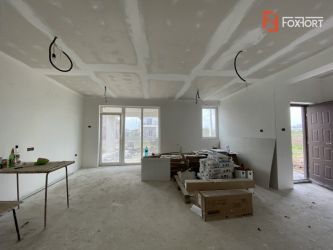 Duplex 4 camere, de vanzare, in Dumbravita.