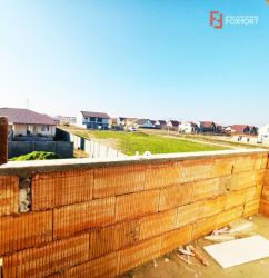 Duplex 4 camere Mosnita Noua