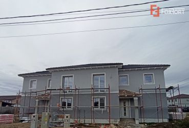 Duplex 4 camere Mosnita Veche cartier Serena - V2423